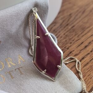 Kendra Scott Damon Olivia Gold Pendant Necklace